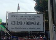 Penyaluran Beras 10 Kg Program Ketahanan Pangan Di Kelurahan Bojongbata Pemalang