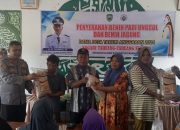 Dampingi Penyerahan Bibit dan Benih Pada Warga Taruang Taruang Selatan, Ini pesan Kapolsek Rao