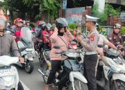 Polres Kediri Kota Sosialisasi Tertib Berlalu Lintas Pada Pengguna Jalan Jadikan Keselamatan Sebagai Kebutuhan