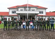 Danlanal TBA Berikan Penghargaan Kepada Nelayan Penemu Bom Peninggalan Perang Dunia II