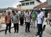 Danramil 11 Pebayuran Dampingi Deputi Menpan RB dalam Kunjungan Kerja di Kampung Sayuran Pebayuran