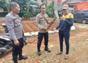 Warga Bintara Jaya Serahkan Senjata Tajam, Dukung Polisi Cegah Tawuran Remaja
