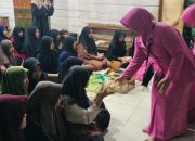 Wujud Kepedulian di Bulan Ramadhan, Kapolsek Baradatu Berikan Tali Asih Anak Yatim di Ponpes