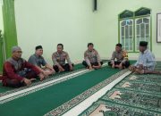 Ceramah Ramadhan di Masjid Istiqomah, Bhabinkamtibmas Sosialisasi Mudik Aman