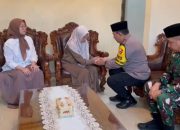 Tiba di Rumah Duka Briptu Anumerta Ghalib, Kapolri-Panglima TNI Sampaikan Dukacita Mendalam