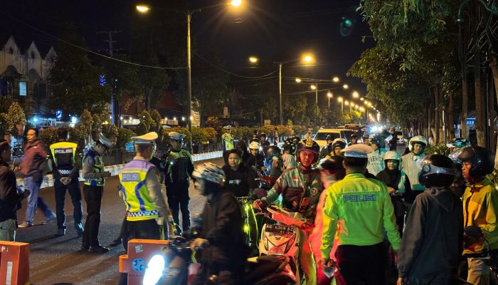 Polres Kediri Kota Gelar KRYD, 145 Pengendara Ditilang dan 234 Ditegur