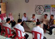 Melalui Problem Solving, Bhabinkamtibmas Selesaikan Permasalahan Oknum Guru Kepada Murid di SDN 1 Tangkas Kasui