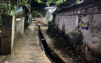 Akibat Kesalahan Pesanan U Ditch, Nasib Warga Gg H Umar Kelapa Dua Depok Terancam Keselamatannya