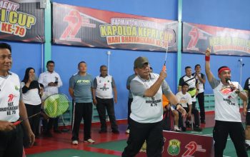 SAMBUT HARI BHAYANGKARA KE 79 TAHUN 2025: POLDA KEPRI GELAR TURNAMEN BADMINTON