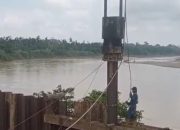 Peningkatan Tanggul Sungai Pagar Puding, Diduga Tak Sesuai Spesifikasi, Soroti Pelanggaran K3