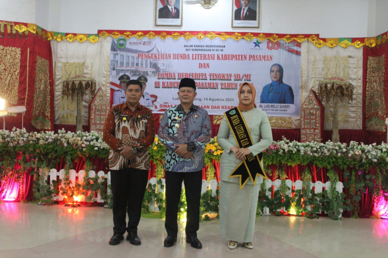 Bupati Pasaman Welly Suhery Buka Lomba Bercerita Tingkat SD/MI, Sekaligus Kukuhkan Ny. Lusiana Menjadi Bunda Literasi