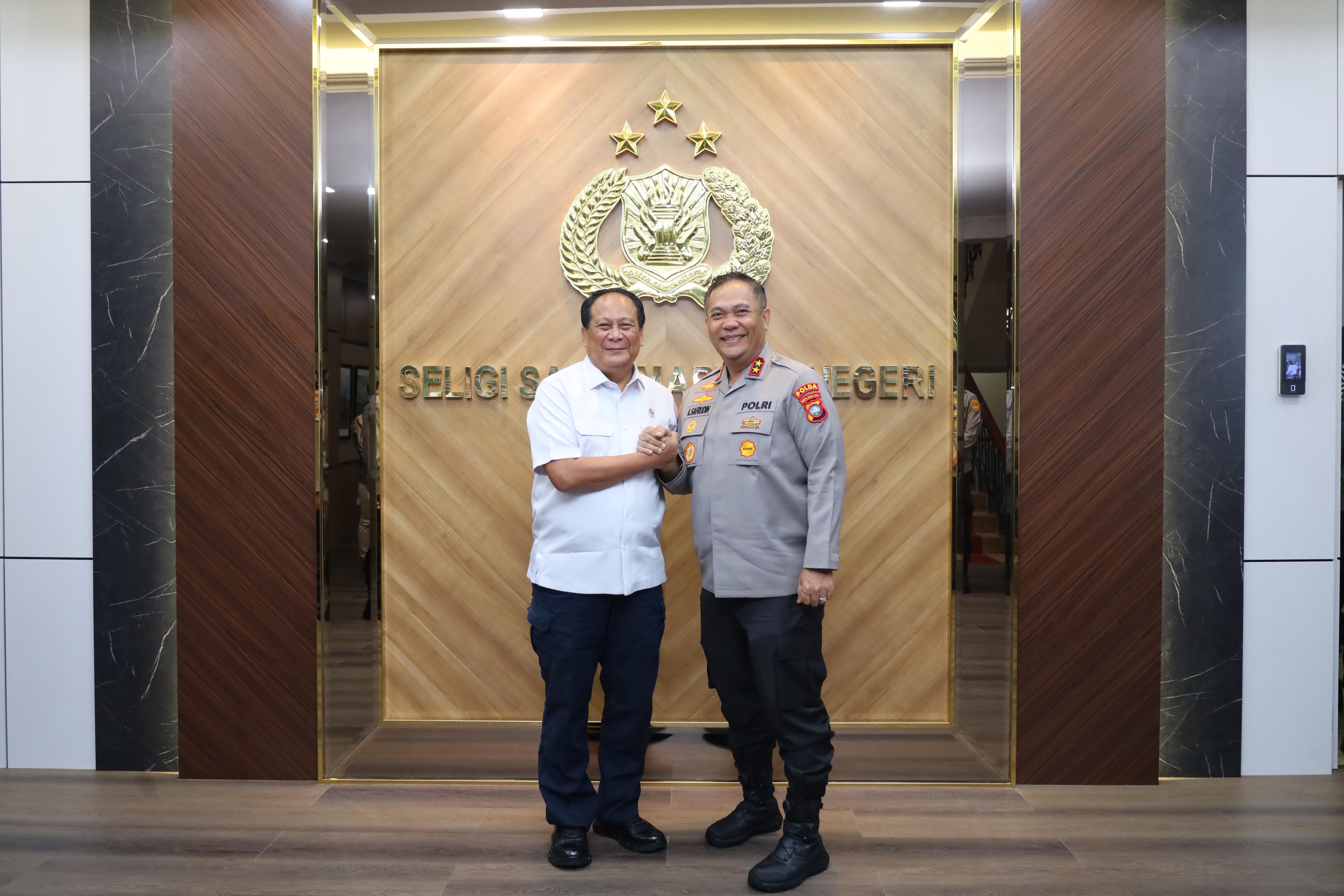 POLDA KEPRI TERIMA KUNJUNGAN KERJA WAKIL MENTERI PERHUBUNGAN: BAHAS DISTRIBUSI LOGISTIK DAN JALUR RORO