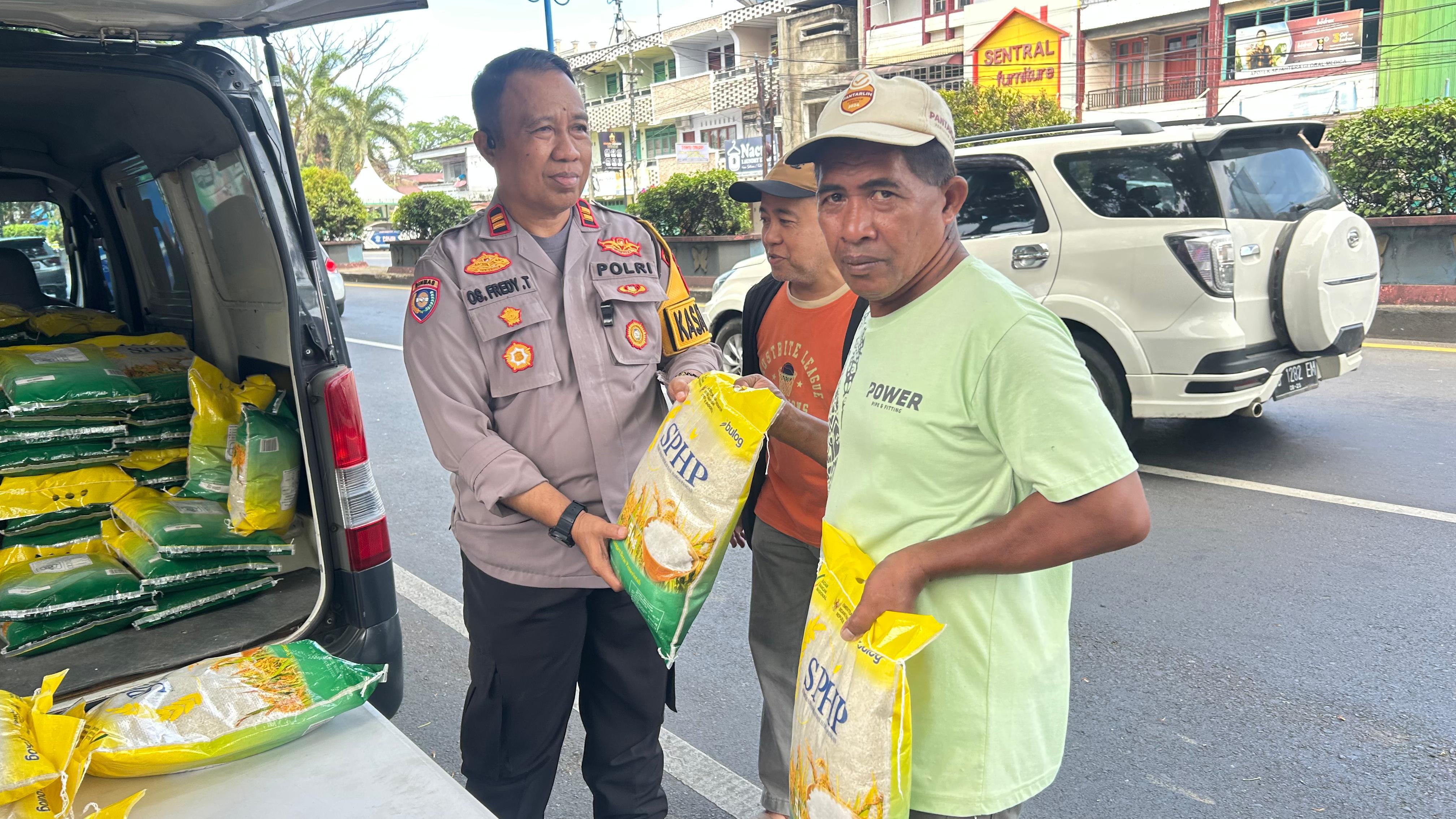 Polres Maros Gelar Gerakan Pangan Murah, Ribuan Warga Terbantu