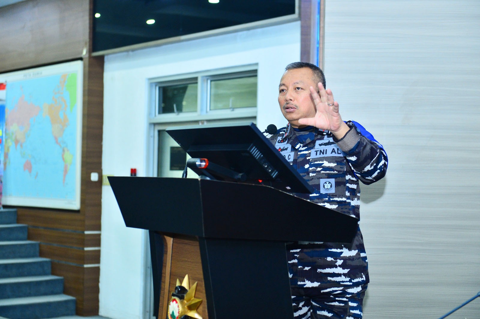 Danseskoal Berikan Briefing Awal Latihan Oyu Kamla Pasis Dikreg Sosial Angkatan 64 TA 2025