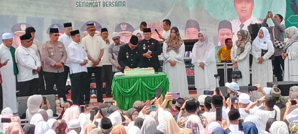 Peringatan Hari Jadi Pasaman Ke 80 Tablikh Akbar Ustad Ucay Batubara Jamaah Membludak