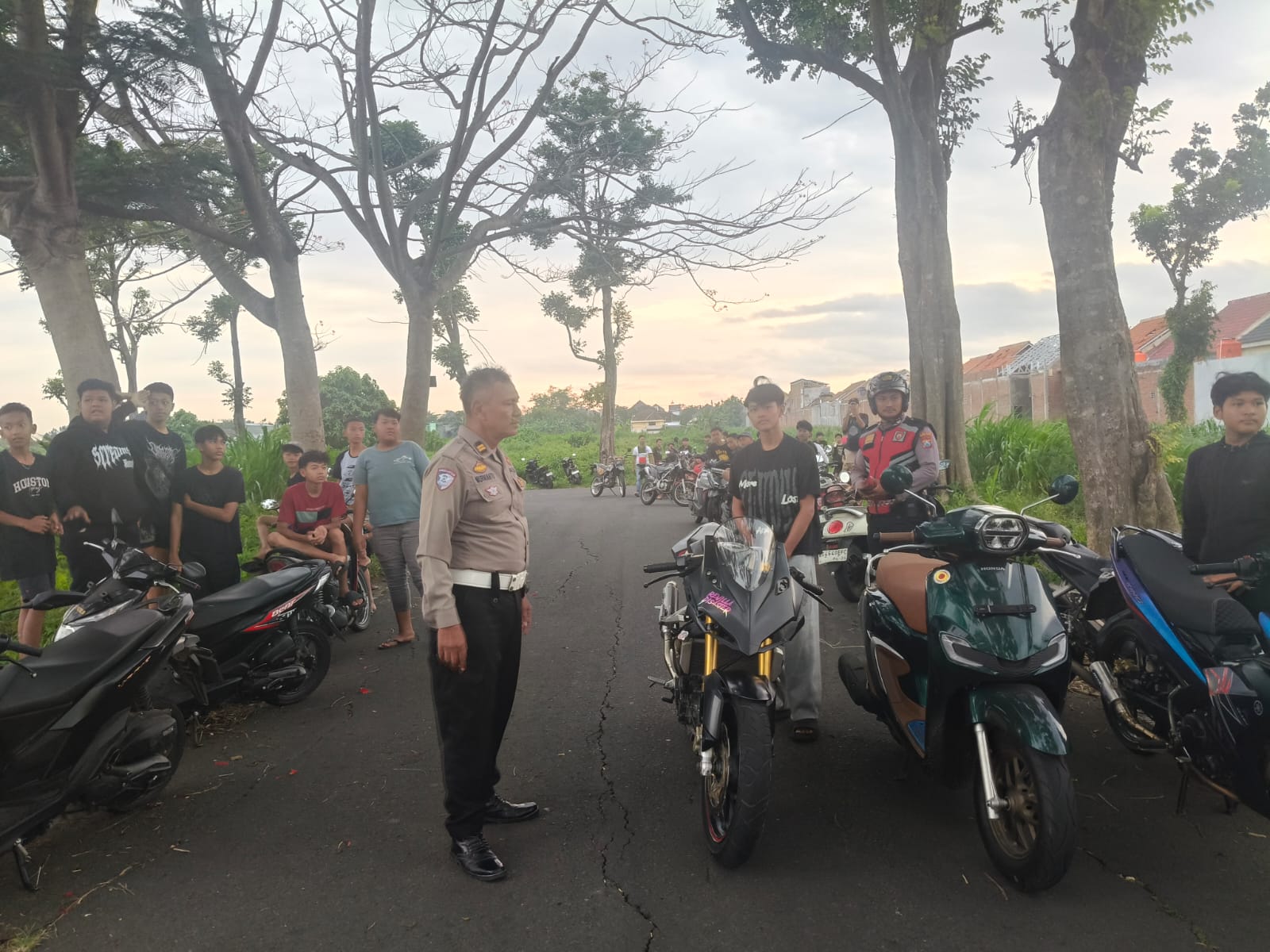 Polres Kediri Kota Tertibkan Balap Liar di GOR Jayabaya, Tindak Lanjut Laporan Warga dan Operasi Zebra 2025