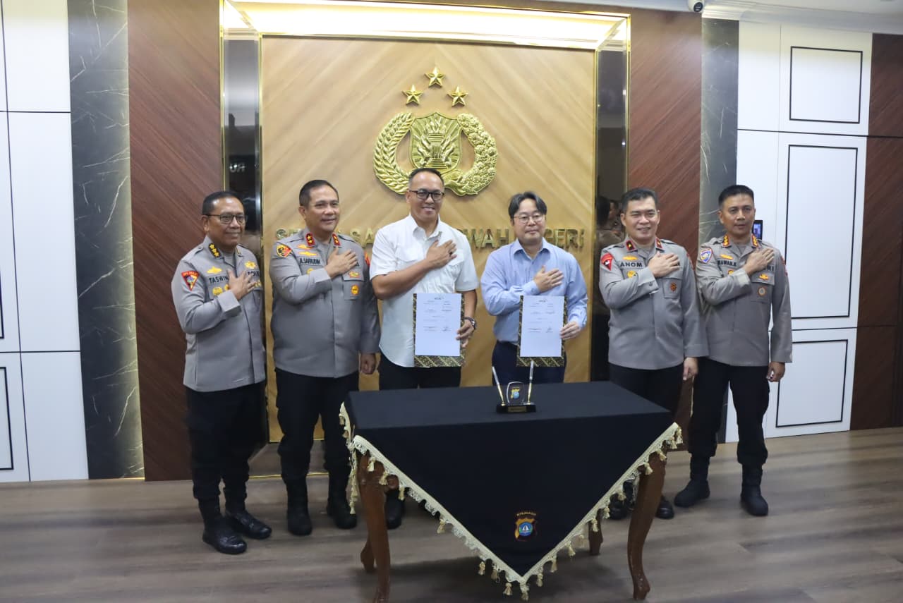 POLDA KEPRI PERKUAT PELAYANAN PUBLIK DAN DUKUNGAN PELATIHAN TENAGA KERJA