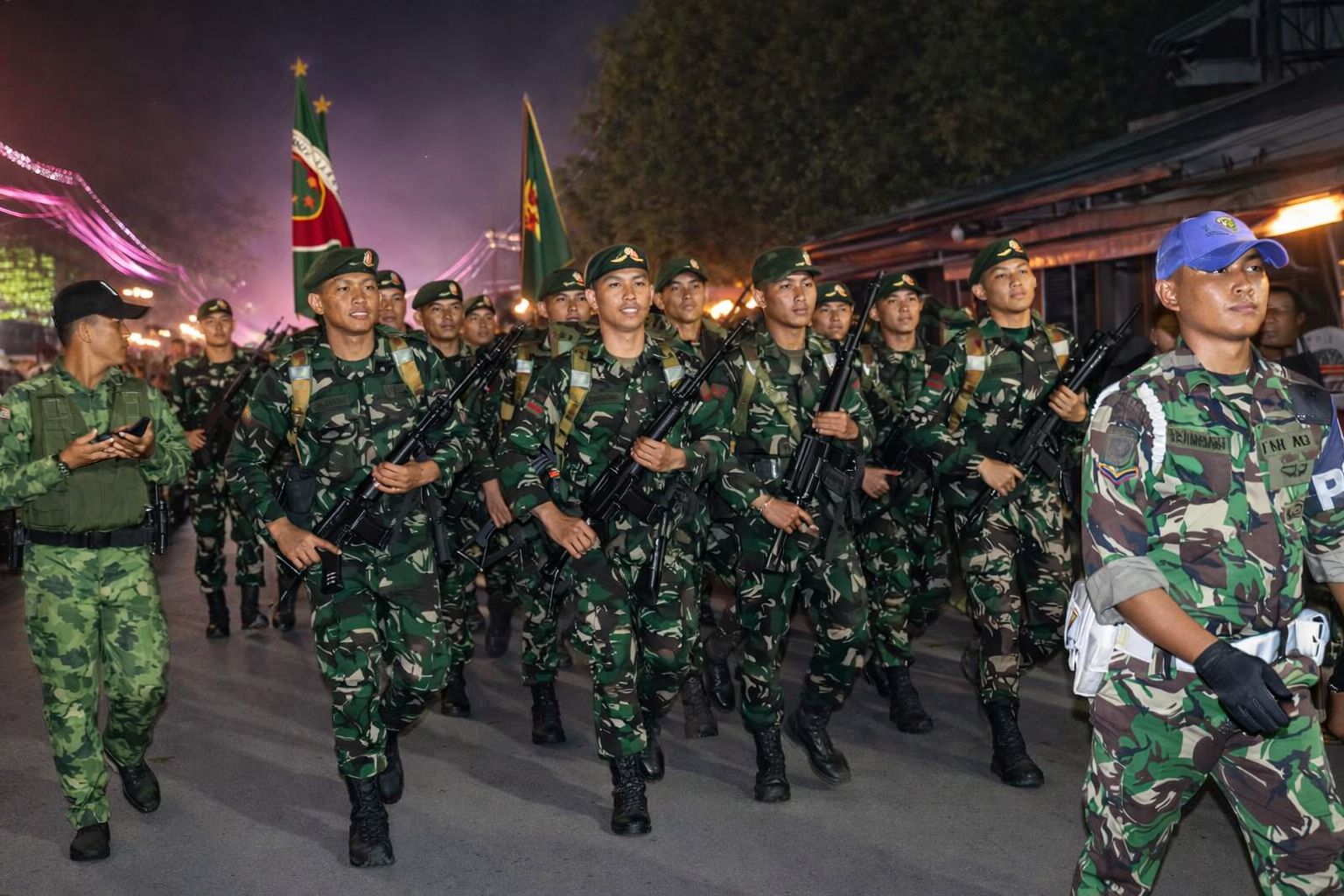 Peleton Beranting Yonif 432/WSJ Kostrad Tiba di Garis Finish dengan Aman dan Penuh Semangat di Kariango.