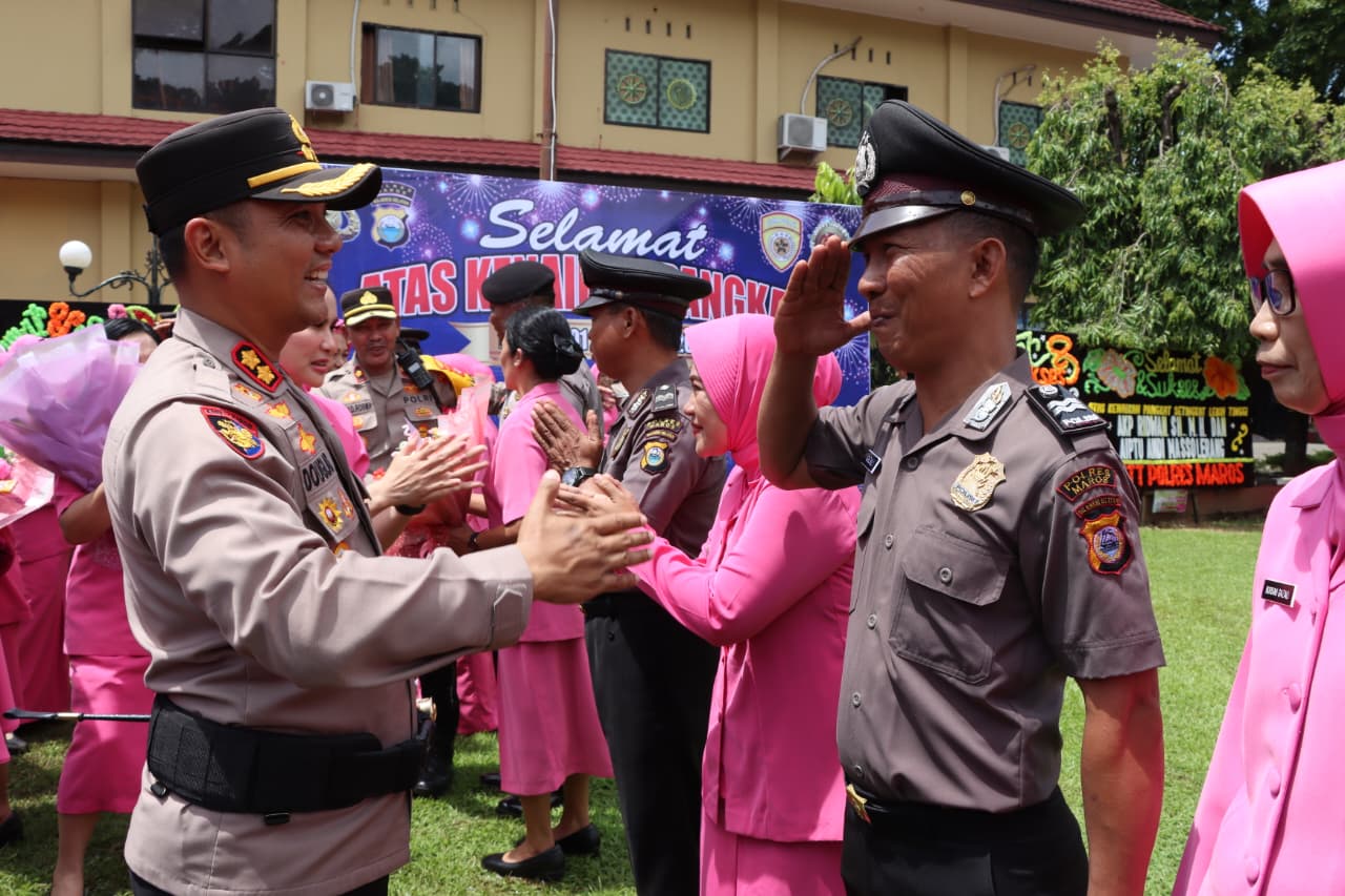 Sebanyak 77 Personel Polres Maros Naik Pangkat, Ini Pesan Kapolres