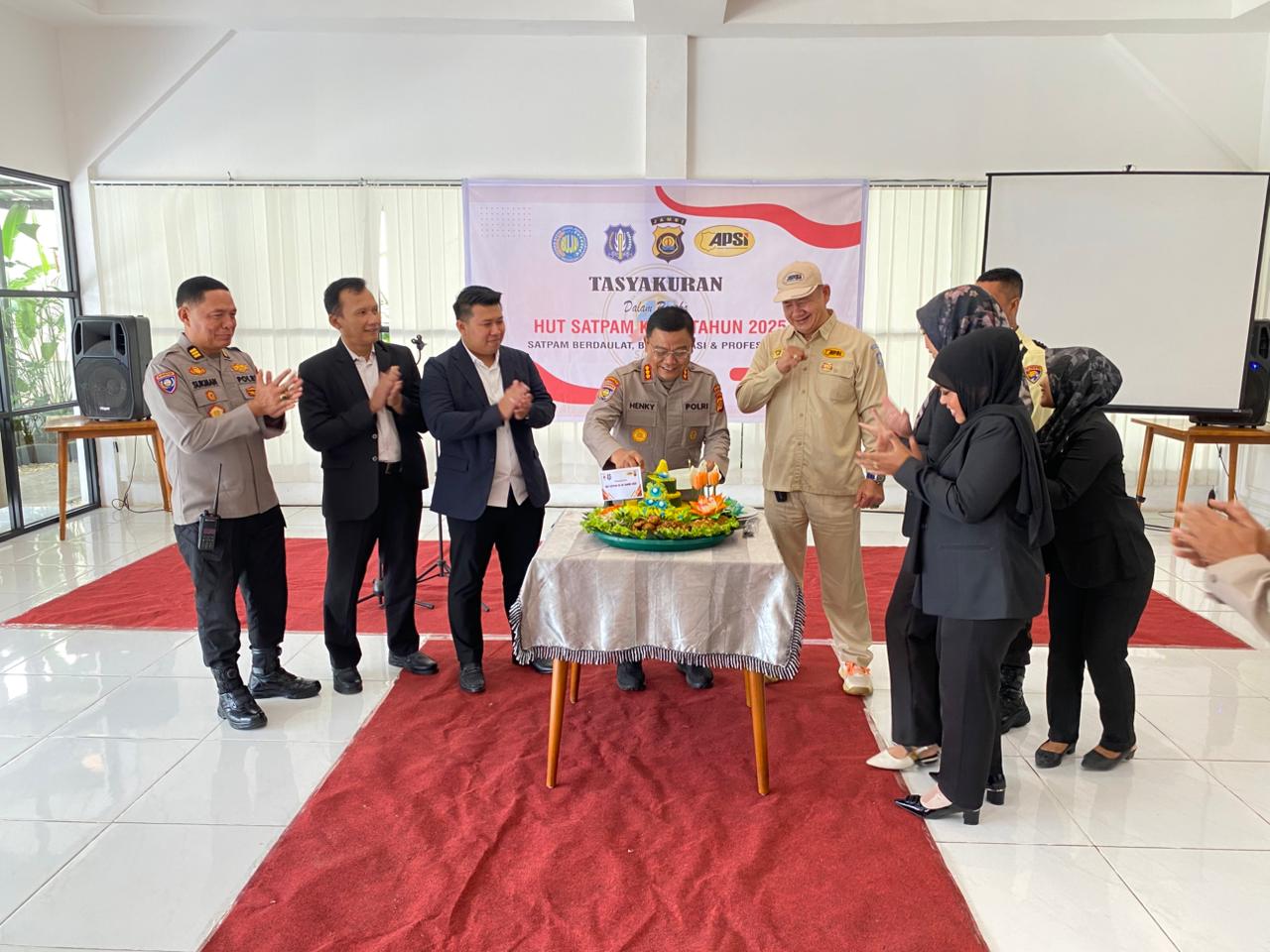 HUT Satpam ke-45, Di binmas Polda Jambi Berharap Satpam Semakin Profesional Dalam Menjalankan Tugasnya