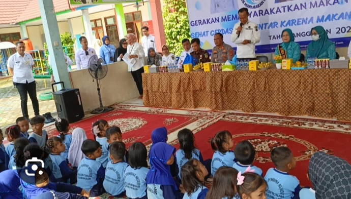 Uji Coba Makanan Sehat dan Bergizi Gratis