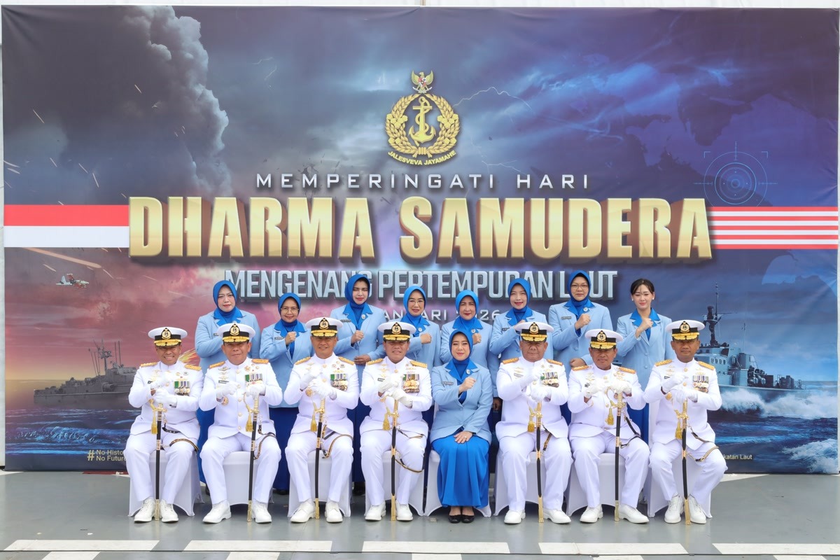 TNI AL – Meneladani Heroisme Laut Arafuru, Dankodaeral III Hadiri Peringatan Hari Dharma Samudera 2026 di Atas KRI dr. Radjiman Wedyodiningrat-992