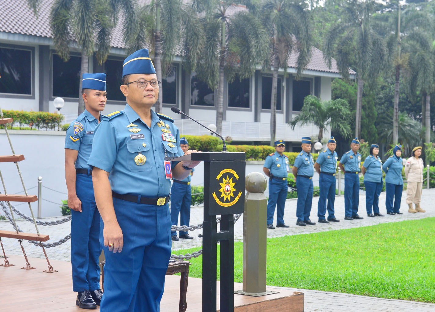 Seskoal Gelar Upacara Bendera Sebagai Wujud Rasa Cinta Tanah Air