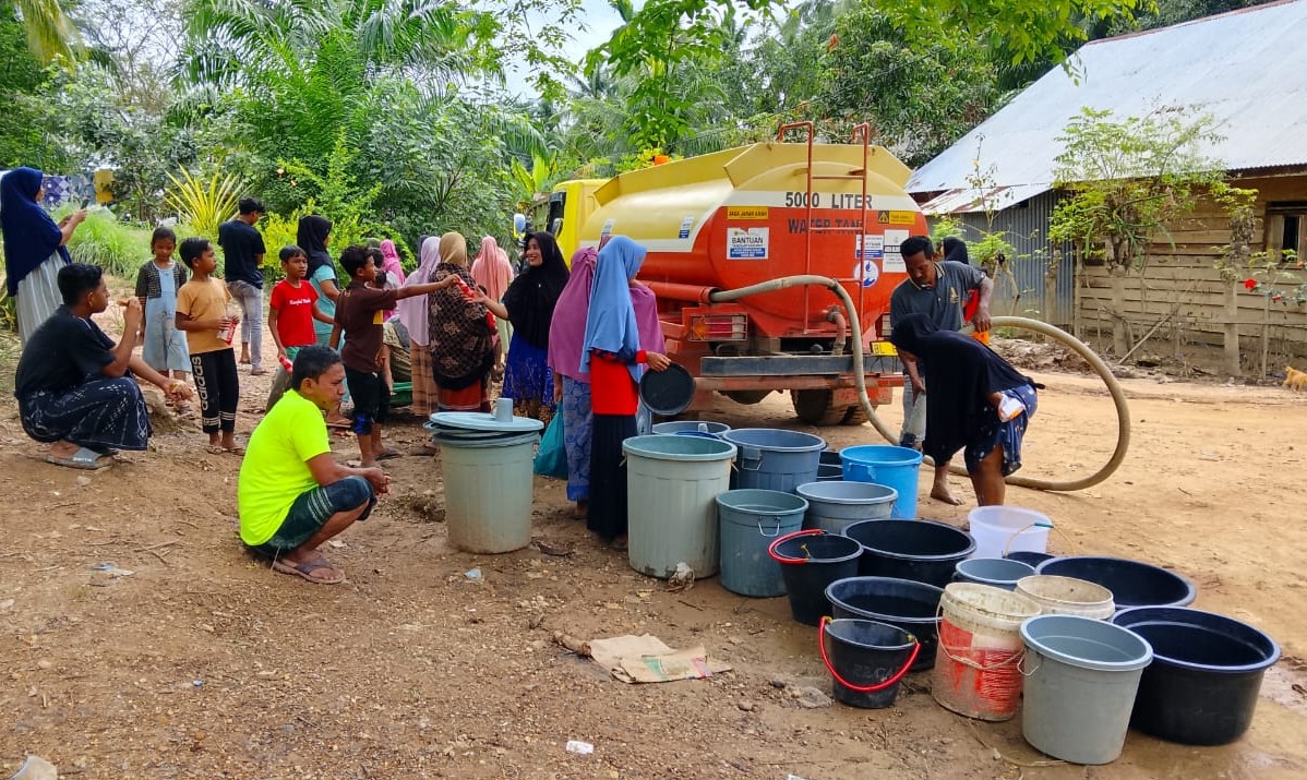 Medco E&P Malaka Distribusikan 1,13 Juta Liter Air Bersih untuk 56 Desa Pascabanjir Aceh Timur