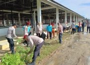 Dukung Program Presiden RI, Pemkab Way Kanan Bersama TNI-Polri Gelar Bersih Lingkungan