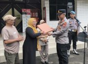 Ibu Rumah Tangga Gagalkan Pencurian Motor, Kapolsek Bekasi Barat Berikan Penghargaan