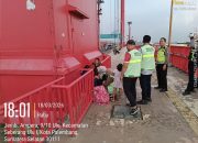 Command Center Polda Sumsel Selamatkan Perempuan di Jembatan Ampera Berkat Respons Cepat Layanan 110