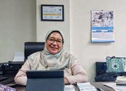 Pelaksana Tugas (Plt) Kepala DLHK Kota Depok, Reni Siti Nuraeni, Saat wawancara di Gedung Baleka 1, Pemkot Depok (Foto: Starindonews/Yudi Bahtiar)