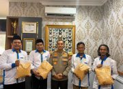 Kapolres Maros Terima Audiensi IKA PMII, Serahkan Bantuan Benih Jagung Dukung Program Ketahanan Pangan
