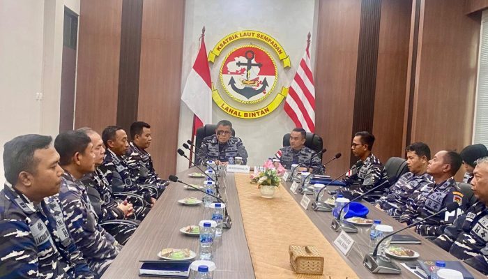 Taklimat Akhir Audit Kinerja dan Ketaatan Itkodaeral IV di Lanal Bintan