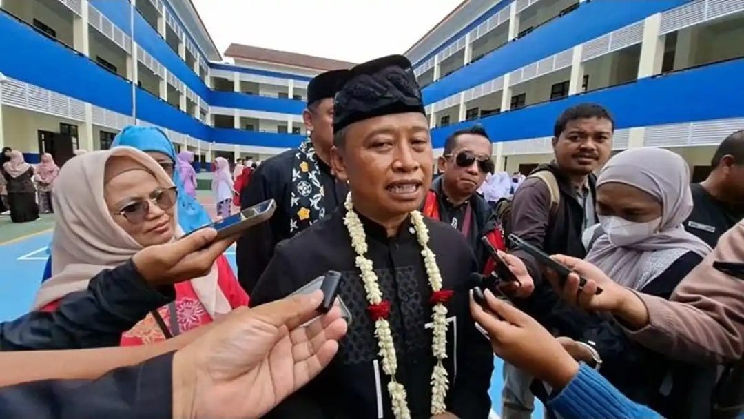 Walikota Depok Supian Suri, pada saat wawancara dengan awak media (Foto: Starindonews/Yudi Bahtiar)