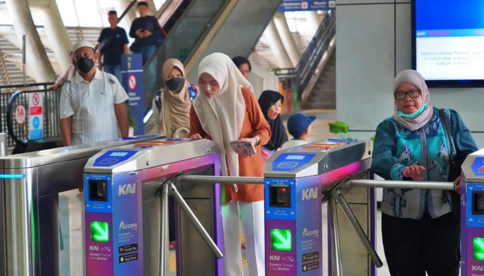 Hari Pertama WFH ASN, Pengguna LRT Jabodebek Turun 10 Persen, Layanan Tetap Optimal