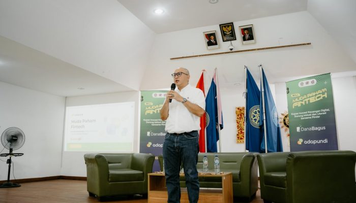 Masih Maraknya Pinjol Ilegal, Adapundi Berikan Literasi dan Inklusi Keuangan pada Mahasiswa dan UMKM di Bali