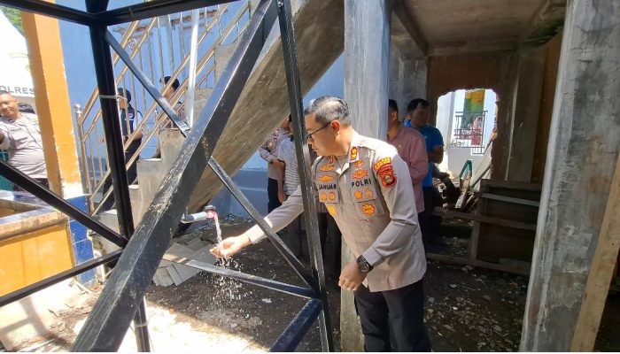 Kapolres Pagar Alam Resmikan Sumur Bor di Samping Masjid Al- Fallah, Bantu Kebutuhan Air Warga Simpang Petani