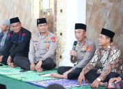 Kapolda Sumsel Gelar Jumat Curhat di Masjid Ar-Rahman Talang Betutu, Serap Langsung Aspirasi Warga soal Air Bersih, Jalan, hingga Ketahanan Pangan